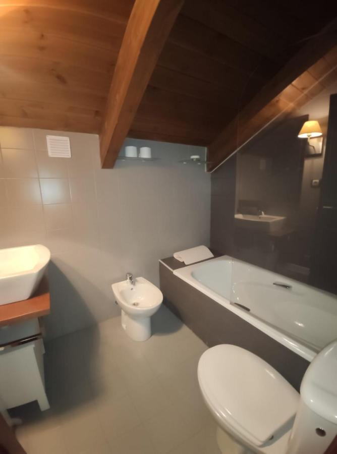 Apartamento Montes De Villanua Exterior photo